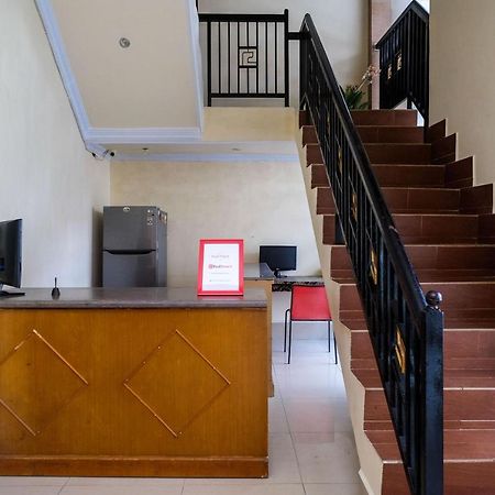 Reddoorz At Hotel Rich Parepare Near Pantai Mattirotasi 외부 사진