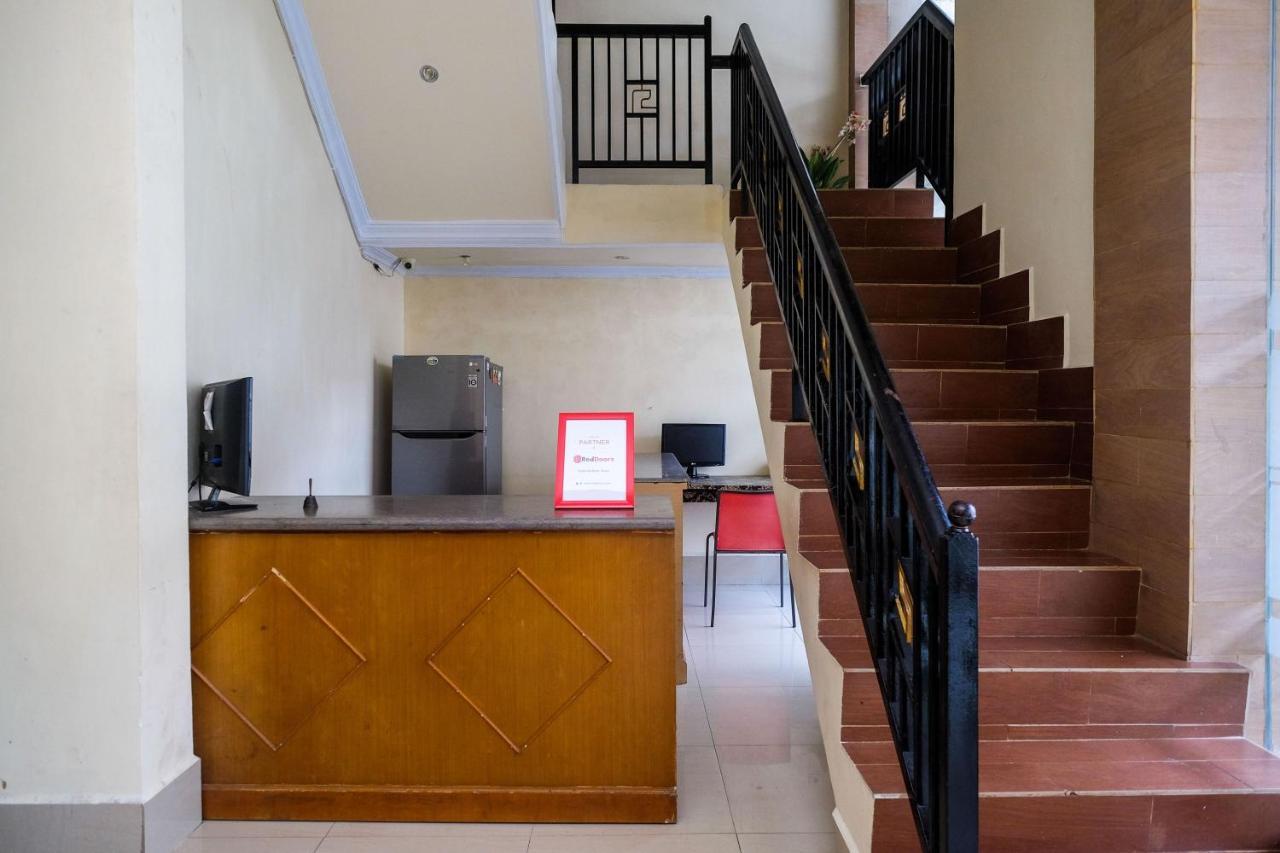 Reddoorz At Hotel Rich Parepare Near Pantai Mattirotasi 외부 사진