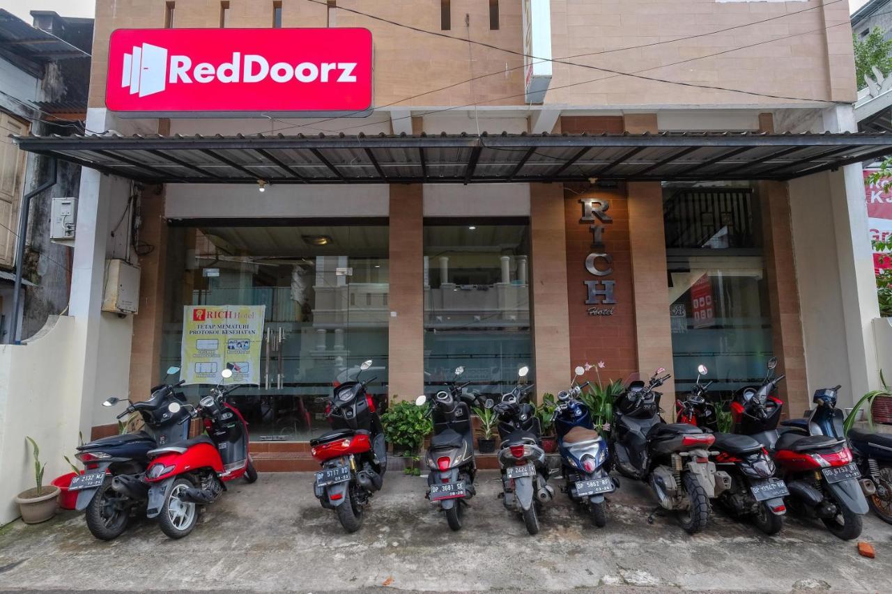 Reddoorz At Hotel Rich Parepare Near Pantai Mattirotasi 외부 사진