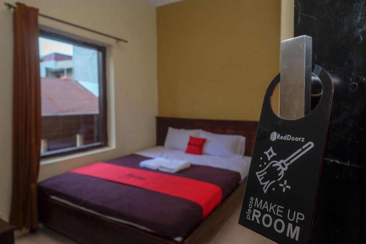Reddoorz At Hotel Rich Parepare Near Pantai Mattirotasi 외부 사진