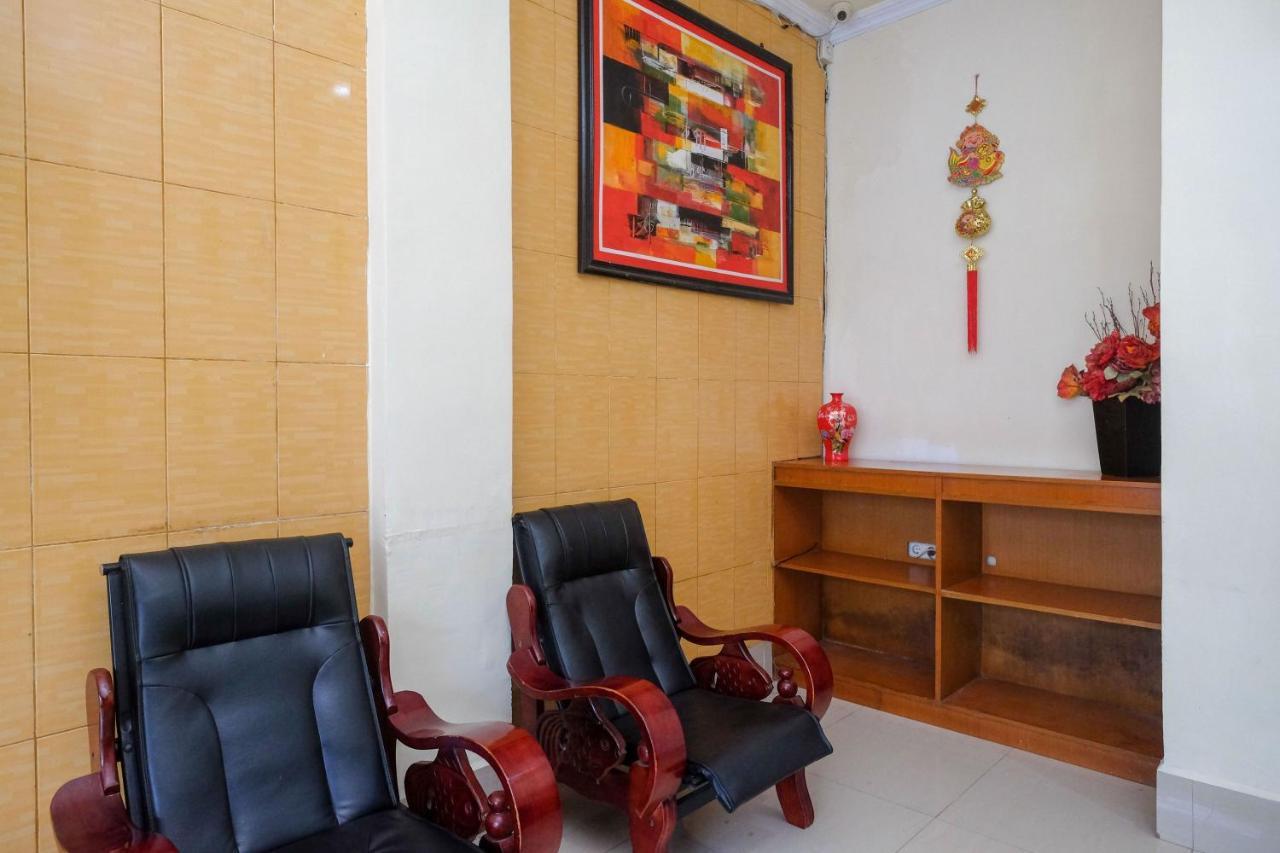 Reddoorz At Hotel Rich Parepare Near Pantai Mattirotasi 외부 사진